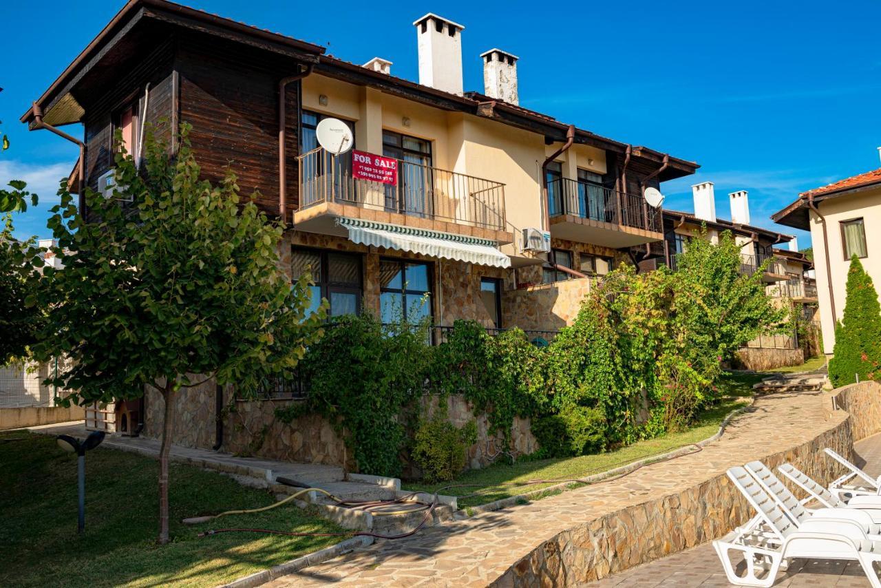 Menada Sunny Hill Villa Kosharitsa Exterior photo